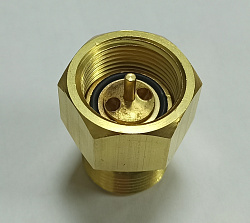 Адаптер (переходник) для вентиля ВК-94-01 исп. 20 (с клапаном остаточного давления) БАМЗ   