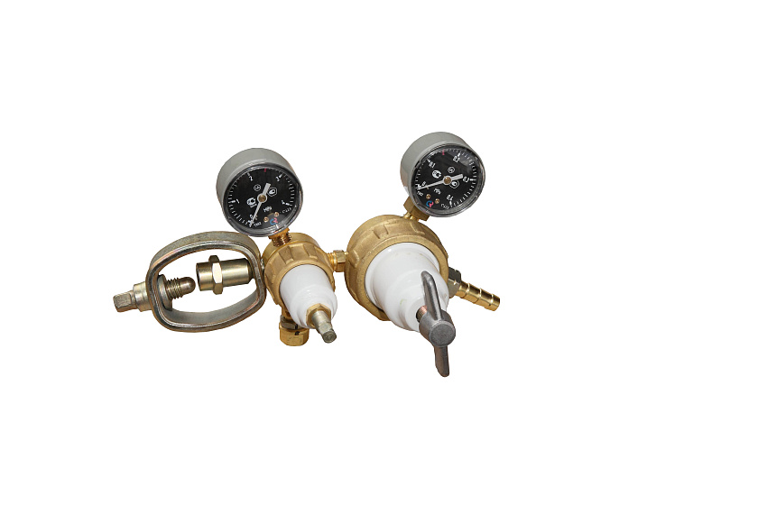 Редуктор ацетиленовый БАД-5 (исп. 03) двухступенчатый БАМЗ Редуктор ацетиленовый БАД-5 (исп. 03) двухступенчатый БАМЗ